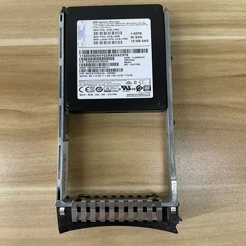 Накопитель HDD, 1.9 ТБ, SAS, 01EJ782, 01EJ598